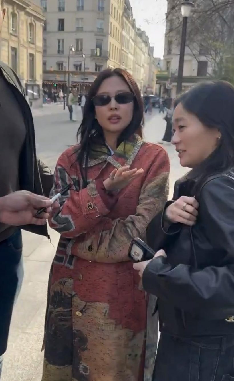 เจนนี่ หลุดพูดคำนี้! หลังถูกเเฟนๆขอลายเซ็นต์ไม่หยุด