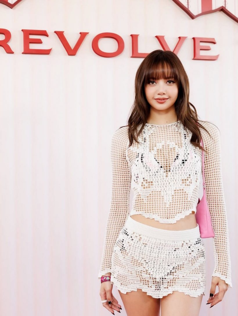 มาเเล้ว! รูปสวยๆของ ลิซ่า Coachella จะขาดเธอไปได้ยังไง