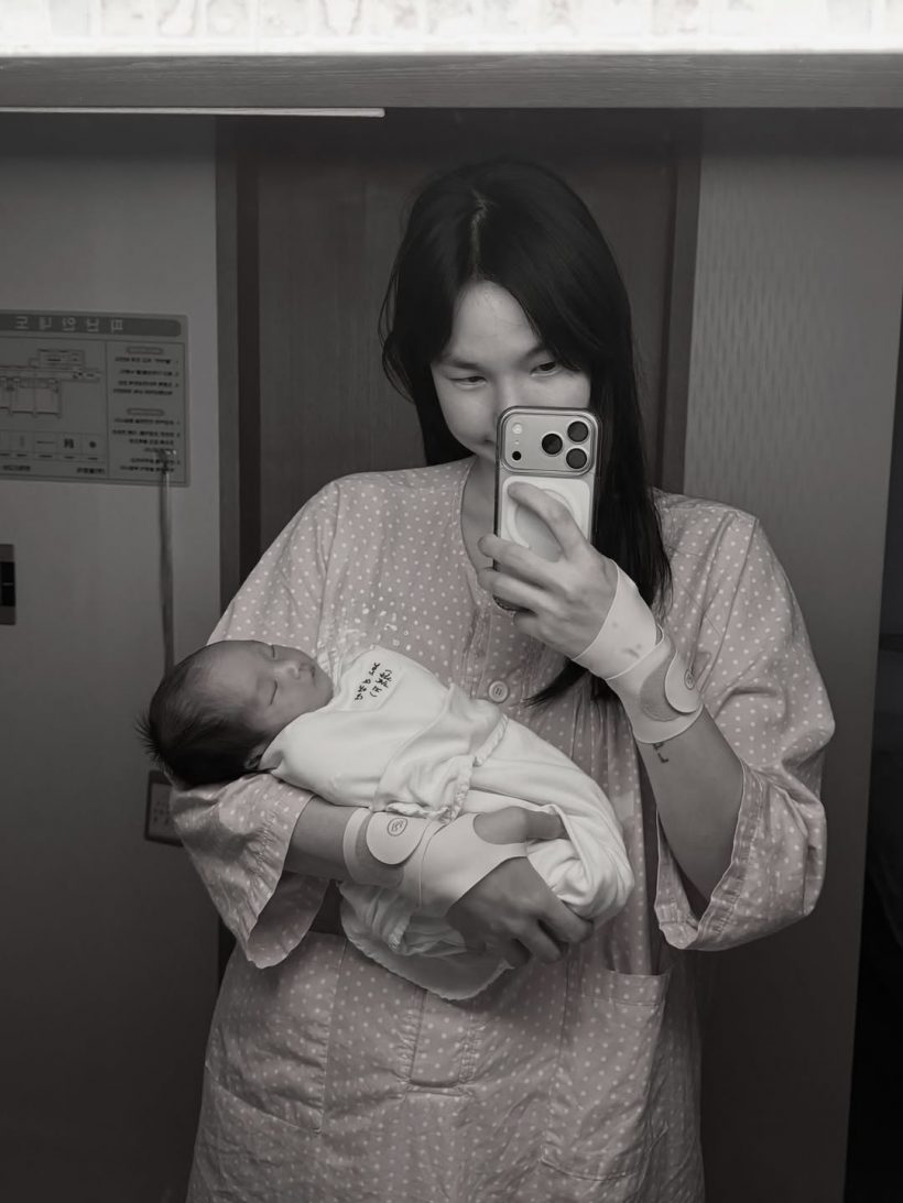 ดาราสาวคลอดลูกคนเเรก ตื่นเต้นเป็นคุณเเม่ป้ายเเดงเเล้ว