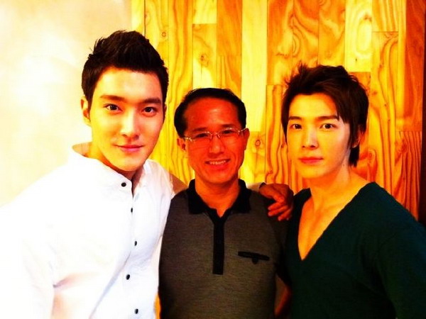 Update Choi Siwon @ twitter