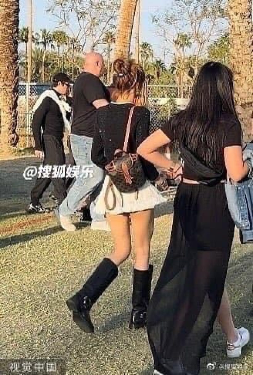 ดาวเด่น! ส่องลุค ลิซ่าblackpink ที่งาน Coachella วันนี้สวยน่ารักคนมองทั้งงาน