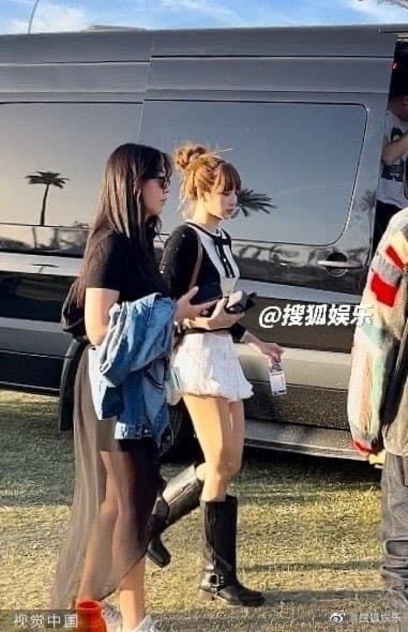 ดาวเด่น! ส่องลุค ลิซ่าblackpink ที่งาน Coachella วันนี้สวยน่ารักคนมองทั้งงาน