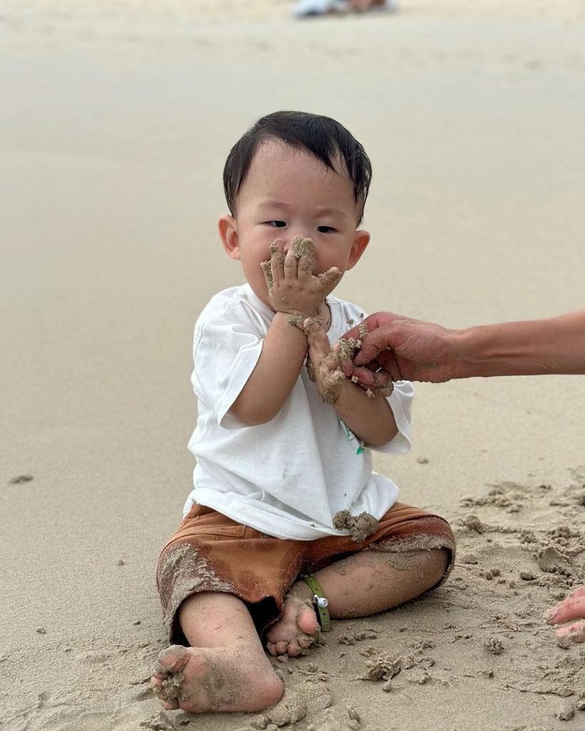 ดาราสาวยกครอบครัวบินเที่ยวไทย แต่งงาน4ปีอุบโชว์สามีออกสื่อ