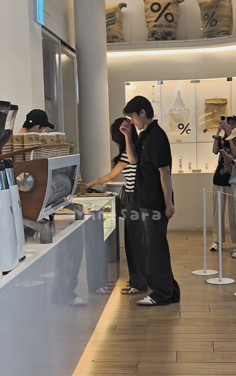 จับภาพเด็ด! คู่จิ้นช่อง3 โผล่เกาหลี เเฟนๆเเห่เชียร์เปิดตัวเถอะ