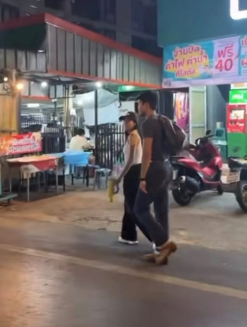 โป๊ะเเล้วจ้า! 2คนดัง หลุดโมเมนต์ที่ทำกองเชียร์ใจฟู