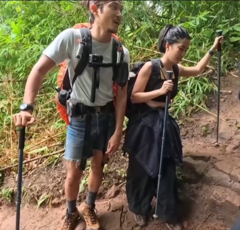 โป๊ะเเล้วจ้า! 2คนดัง หลุดโมเมนต์ที่ทำกองเชียร์ใจฟู