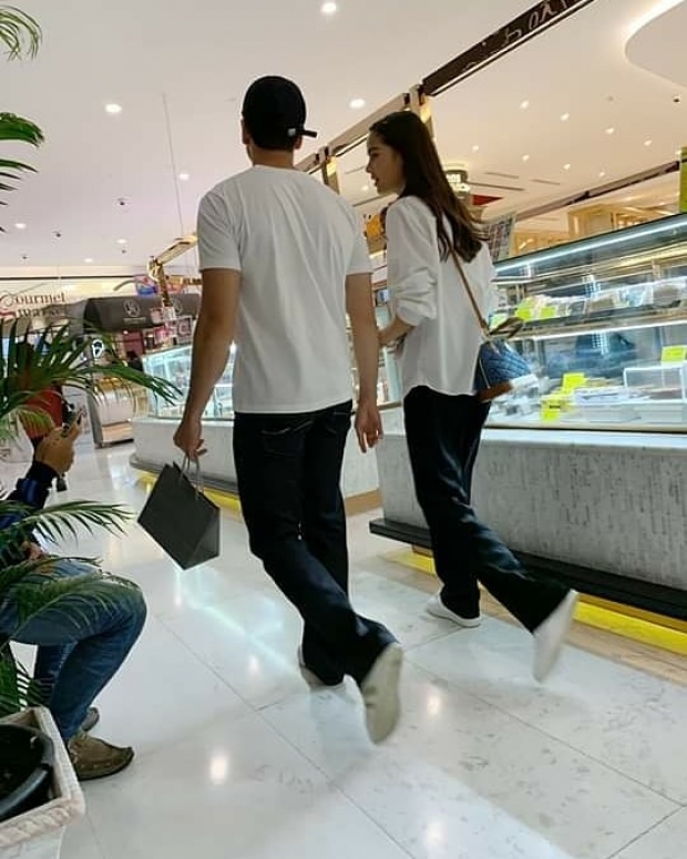 แอบดู ณเดชน์-ญาญ่า จูงมือเดินช็อปสุดชิว หวานกว่านี้ไม่มีอีกแล้ว