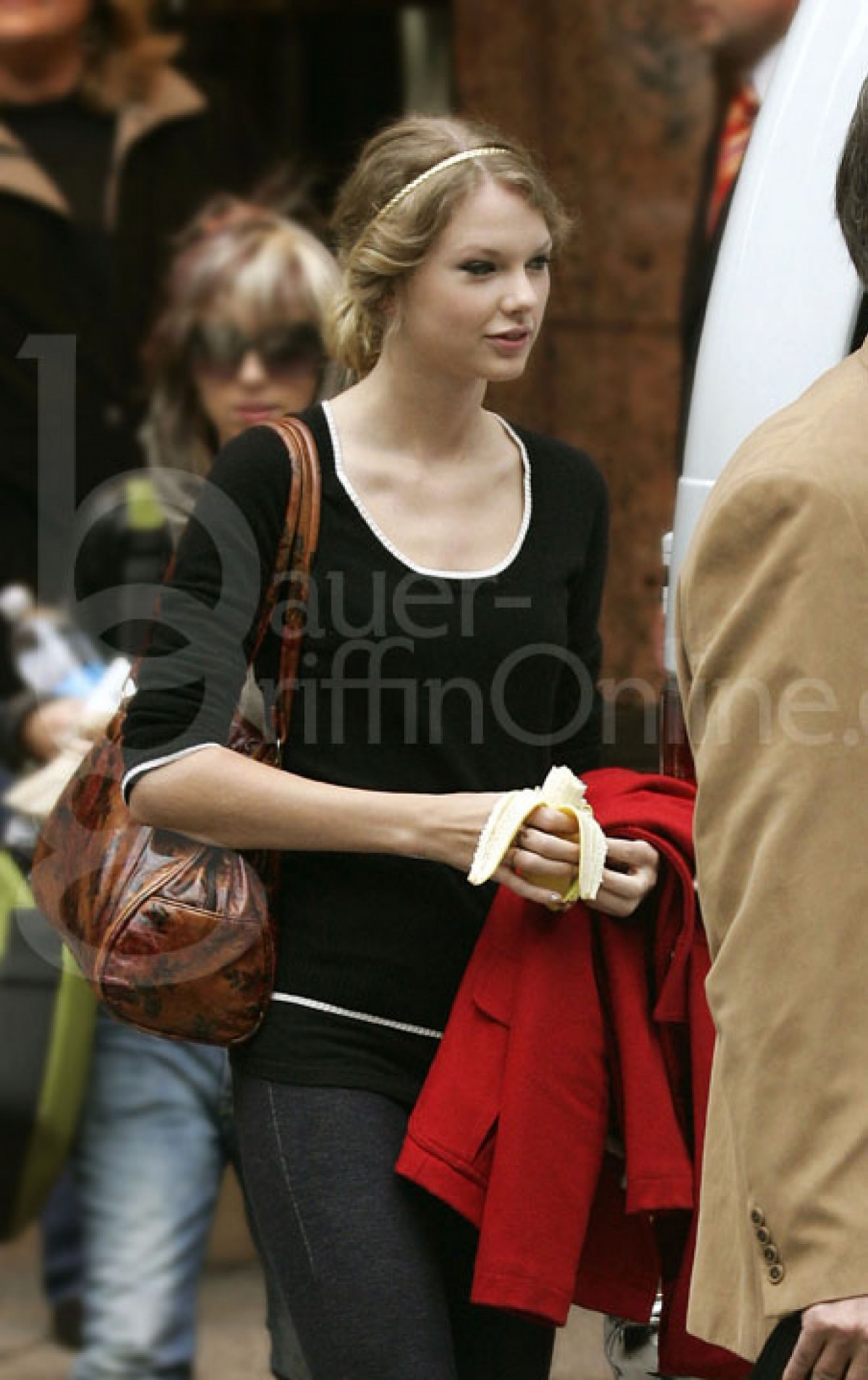 ★★Taylor สวยเริ่ดอีกแล้ว !! *★★