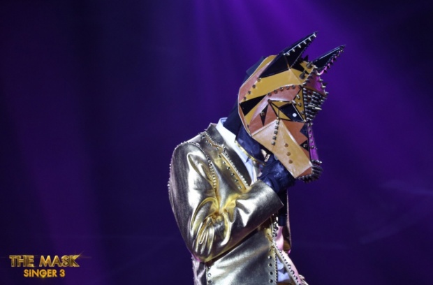 หน้ากากหมาป่า The Mask Singer ‏ถูกกระชากหน้ากากคือพระเอกหนุ่มหน้าใสคนนี้?