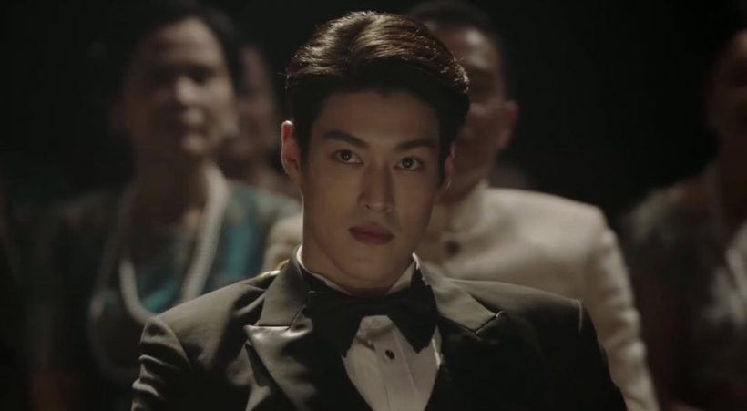 น่าดูมาก ตัวอย่างแรก สอดสร้อยมาลา กระทิงVSเข้ม พร้อมสองสาวดาวรุ่ง!