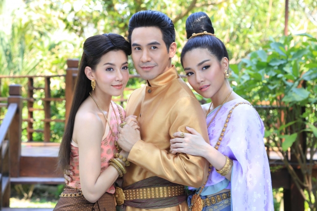 กรี๊ดลั่นไอจี! หลัง หน่อง อรุโณชา โพสต์ภาพแรก “บุพเพสันนิวาส 2”