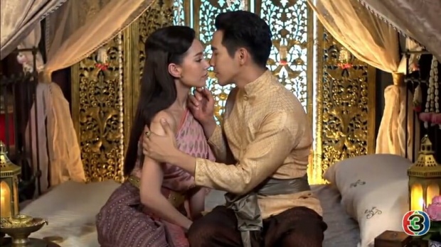 ตะลึง ตึงๆ ออเจ้าชาวจีนอินมาก บุพเพสันนิวาส พุ่ง 400 ล้านวิว!