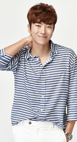 Yoon Hyun Min แสดงเป็น Do Joon Ho