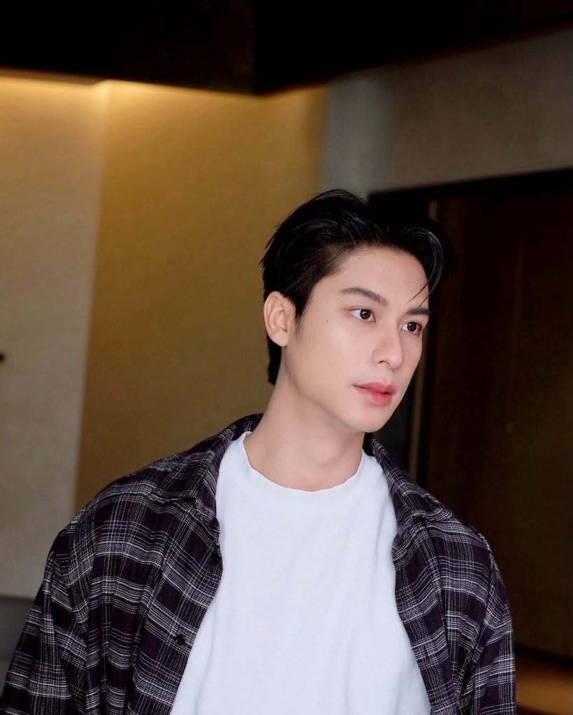 ดูชัดๆ! เปิดตัวคู่จิ้น 'บุพเพสันนิวาส' ฉบับชายรักชาย ใครรับบทอะไร เช็กด่วน!