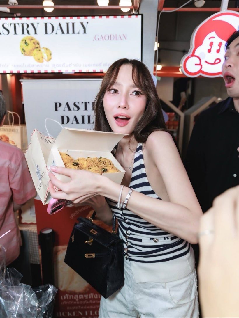 เอ ศุภชัย ทุ่มสุดตัว ขนกองถ่ายไปไว้หน้าบ้านอั้ม อ้อนให้รับละคร