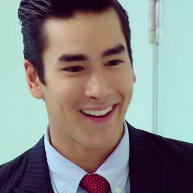 อย่าเพิ่งด่า เราไม่ขายจิ้น..แดง ธัญญา เคลียร์ดราม่าจับณเดชน์คู่ญาญ่าลงลายกินรี