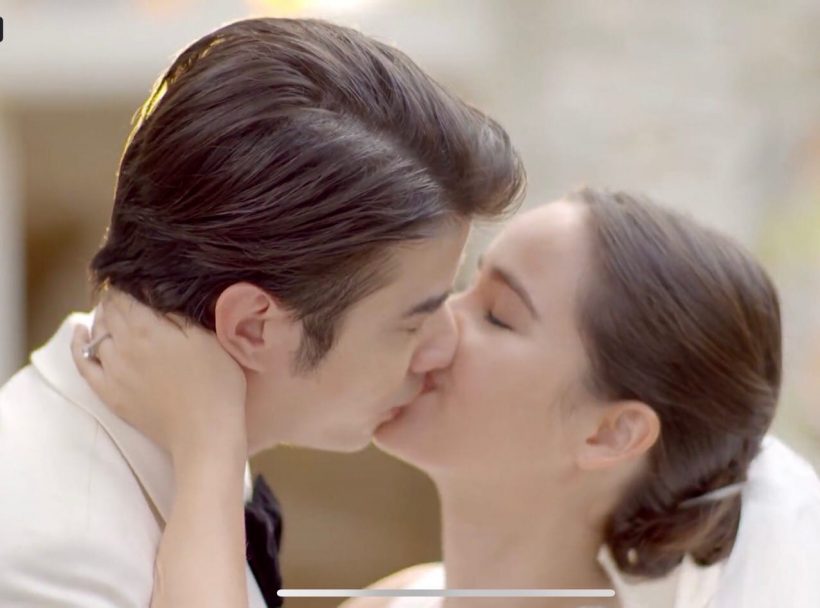 คือเธอ พีคจนหยดสุดท้าย มาริโอ้ญาญ่า ในจอก็หวานนอกจอก็ฟิน