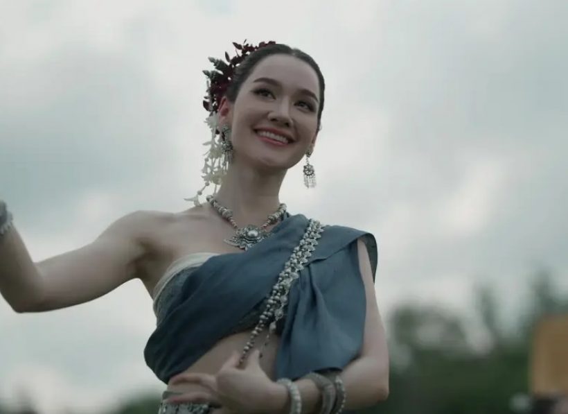 เปิดตัวผาแดงนางไอ่ ช่องวัน เดียร์น่าโชว์รำ สวยอลังการ