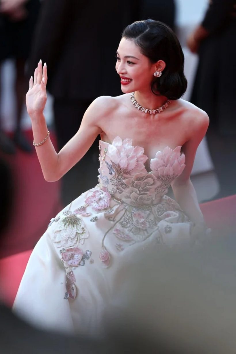 ส่อง 15 ชุดดีที่สุดบนพรมเเดงคานส์2025 สาวไทยติดถึง 2 คน