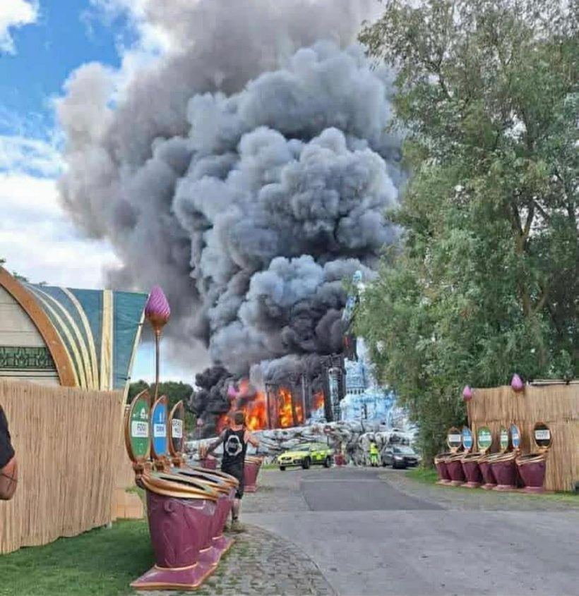 เปิดภาพเพลิงไหม้ครั้งใหญ่ เวทีหลักเทศกาลดนตรี Tomorrowland 2025