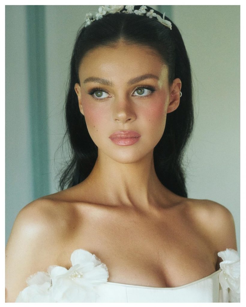 ส่องความรวย! นิโคล่า เพลท์ซ ทายาทมหาเศรษฐีรวยหมื่นล้าน