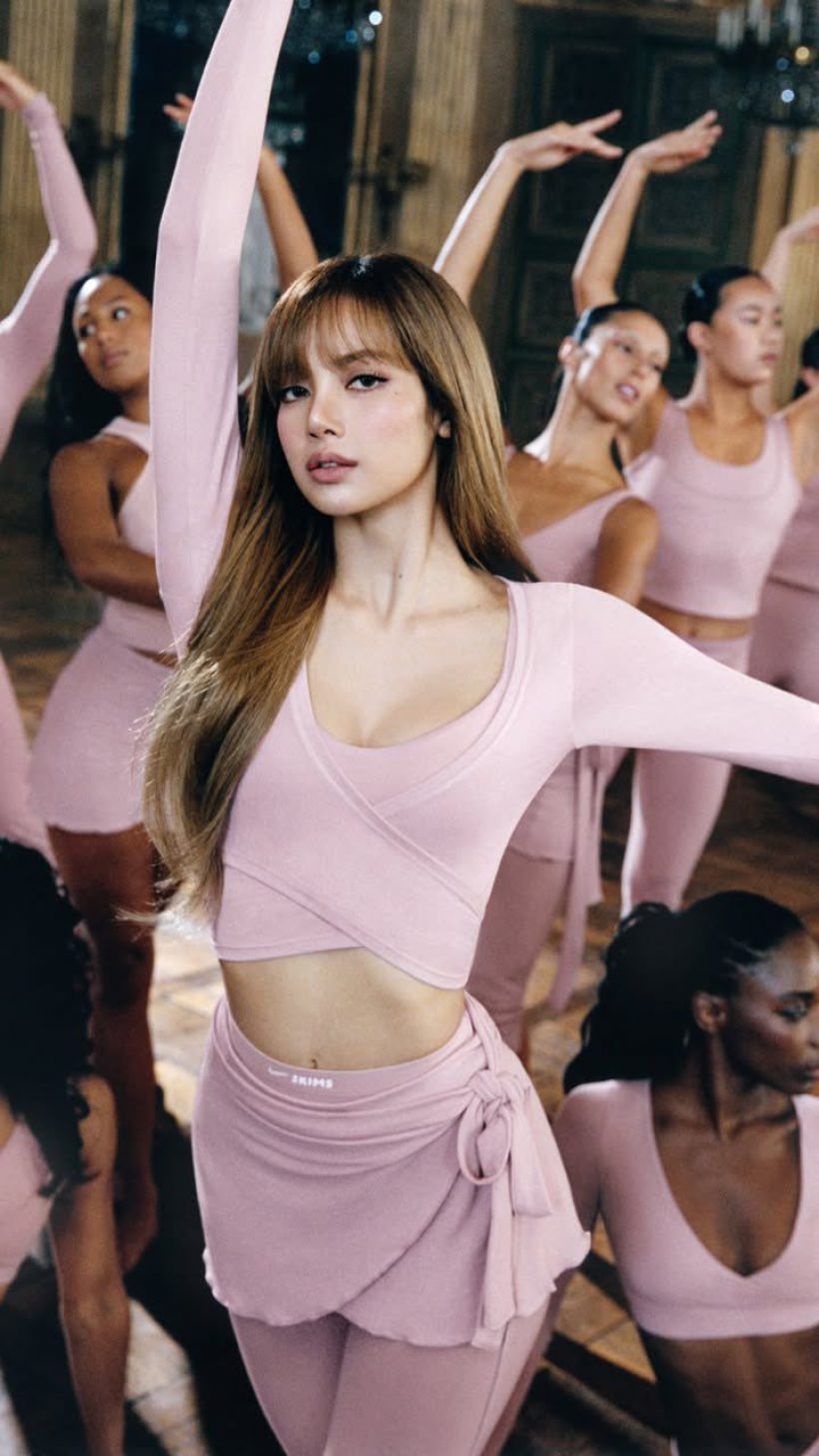 โคตรสุด!คิมคาร์เดเชี่ยน โพสต์อวย ลิซ่า กลางไอจี 300 ล้านซับ