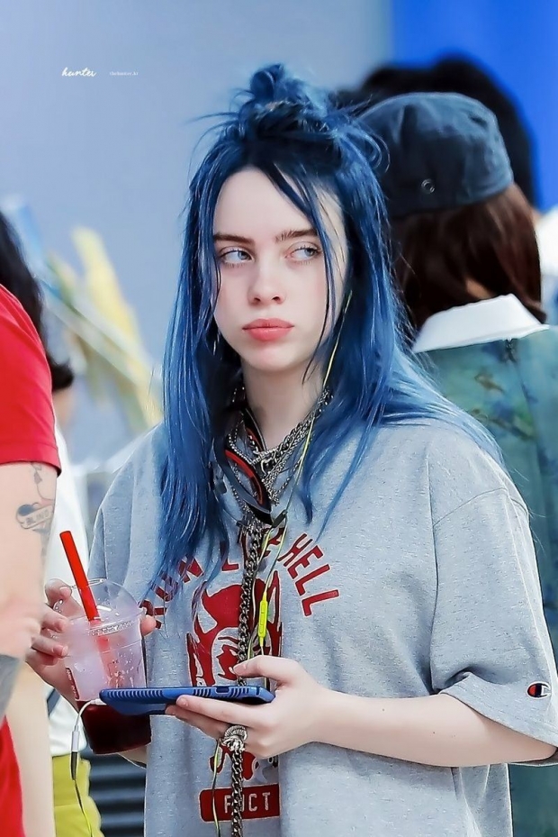 ดราม่าล่าสุด ภาพของ Billie Eilish โดนชาวเน็ตเเห่วิจารณ์รูปร่างที่ไม่เหมือนเดิม  