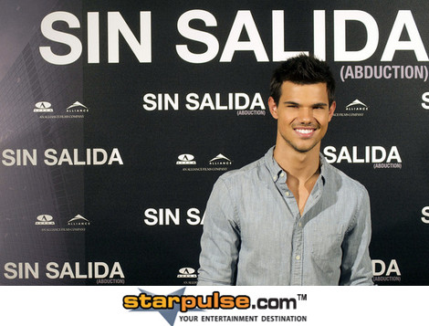 "Taylor Lautner" หนุ่มหมาป่าสุดหล่อ!!