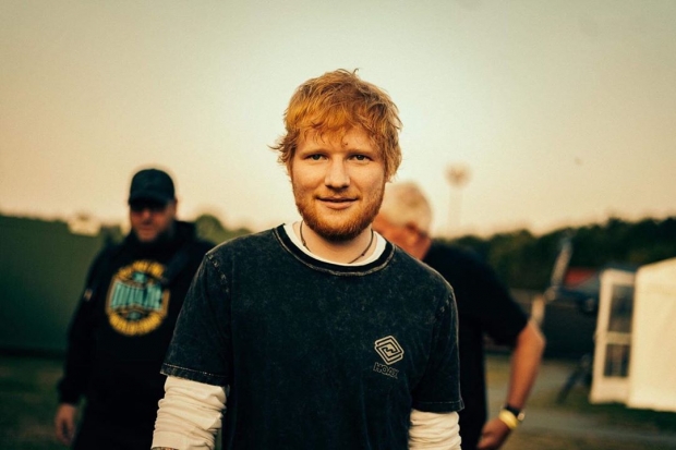 Ed Sheeran ประกาศพักงานสักพัก ขอกลับไปอยู่กับภรรยาบ้าง