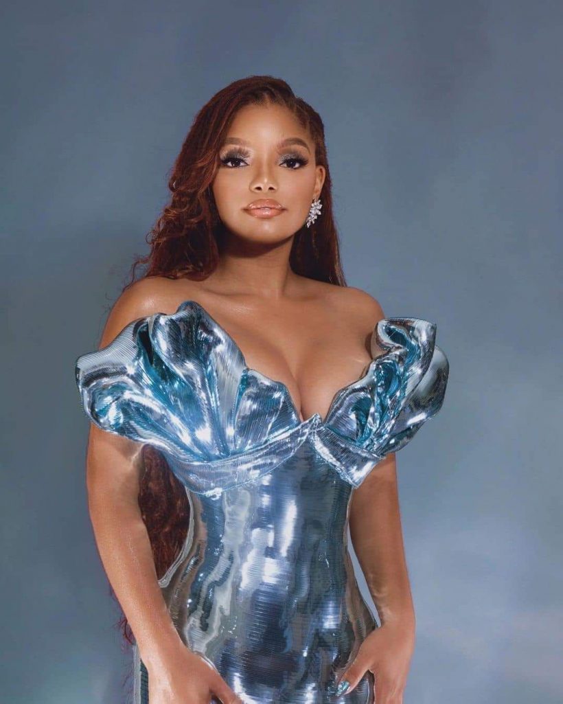 ตะลึงพรมน้ำเงิน  Halle Bailey สวยสะกดในงานพรีเมียร์หนัง The Little Mermaid