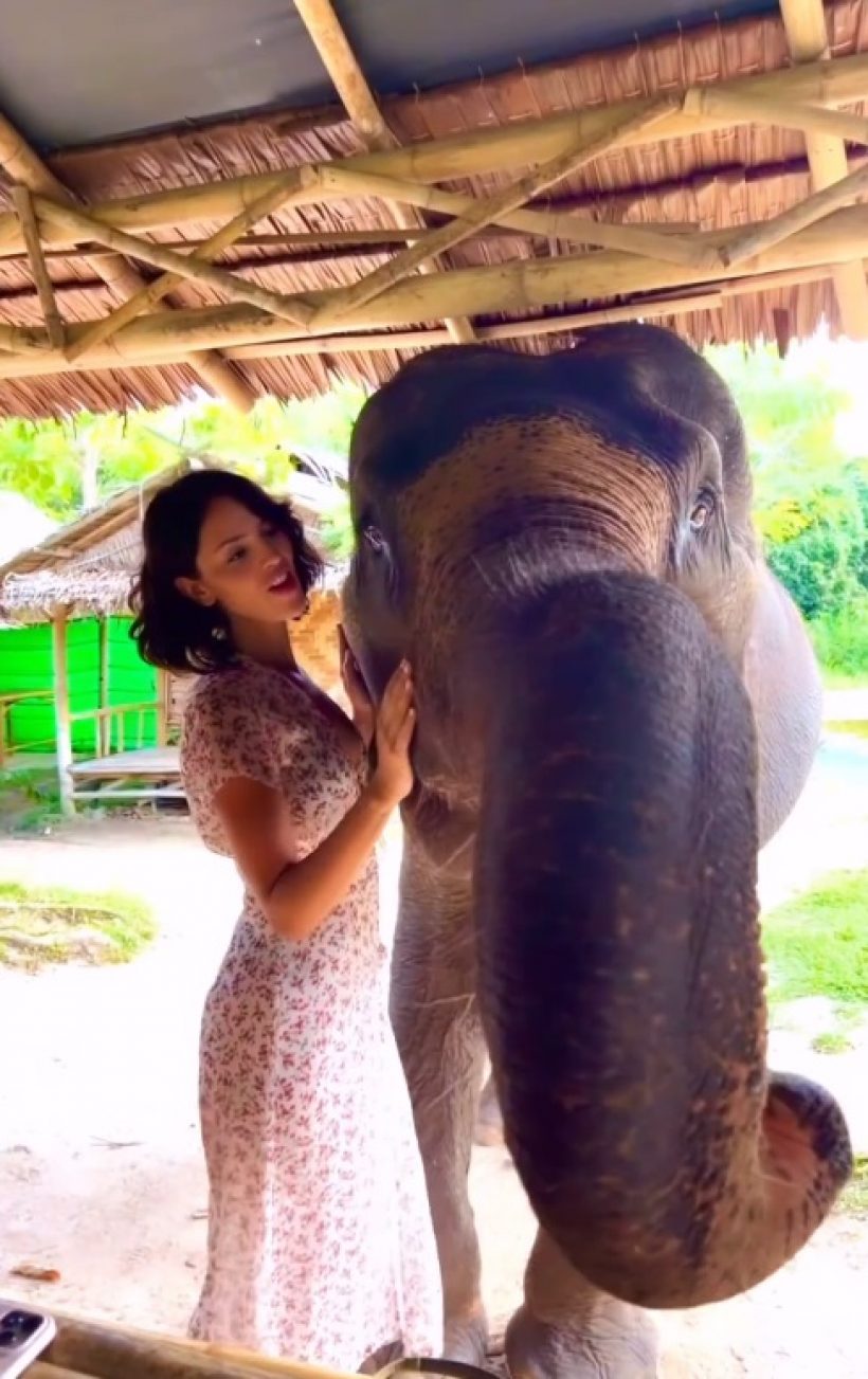 ยินดีต้อนรับซุปตาร์สาวอวดชีวิตสุดชิลหลงรักเมืองไทยเข้าเต็มๆ