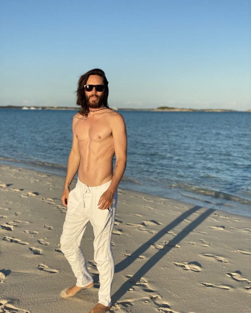 สาวๆคลั่ง! ภาพ Jared Leto เทียบอดีต-ปัจจุบัน ล่าสุดอายุ51 เเต่หล่อไม่เปลี่ยน