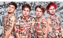 5 Seconds of Summer เปลือยขึ้นปกนิตยสารโรลลิง สโตน