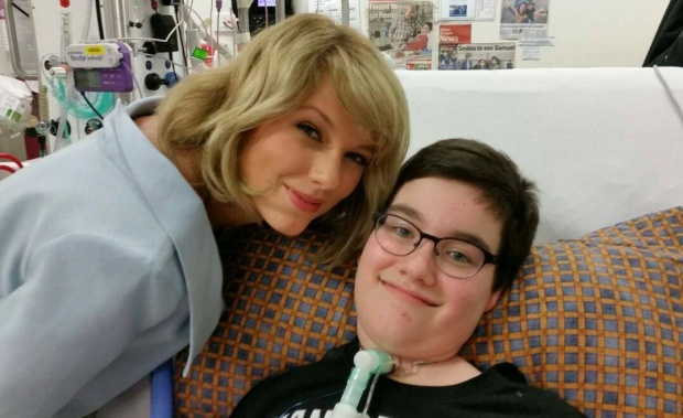 แม่พระเว่อร์ Taylor Swift เยี่ยมผู้ป่วยเด็ก !!