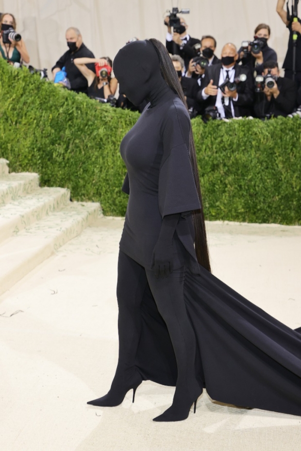 มาเพื่อสังหารหมู่! ซุปตาร์สาว กับแฟชั่นสุดต๊าชงาน Met Gala