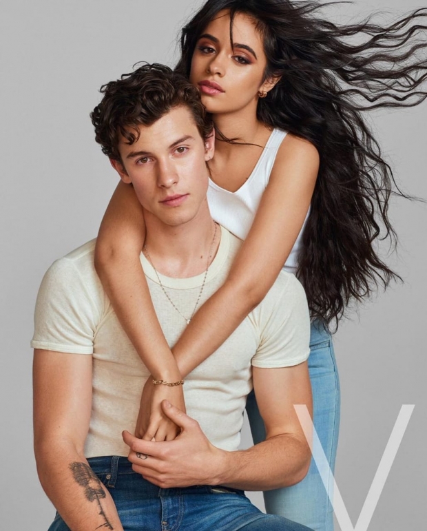 ช็อกวงการ!! สื่อนอกเผย คู่รัก Shawn-Camila เลิกกันเเล้ว 