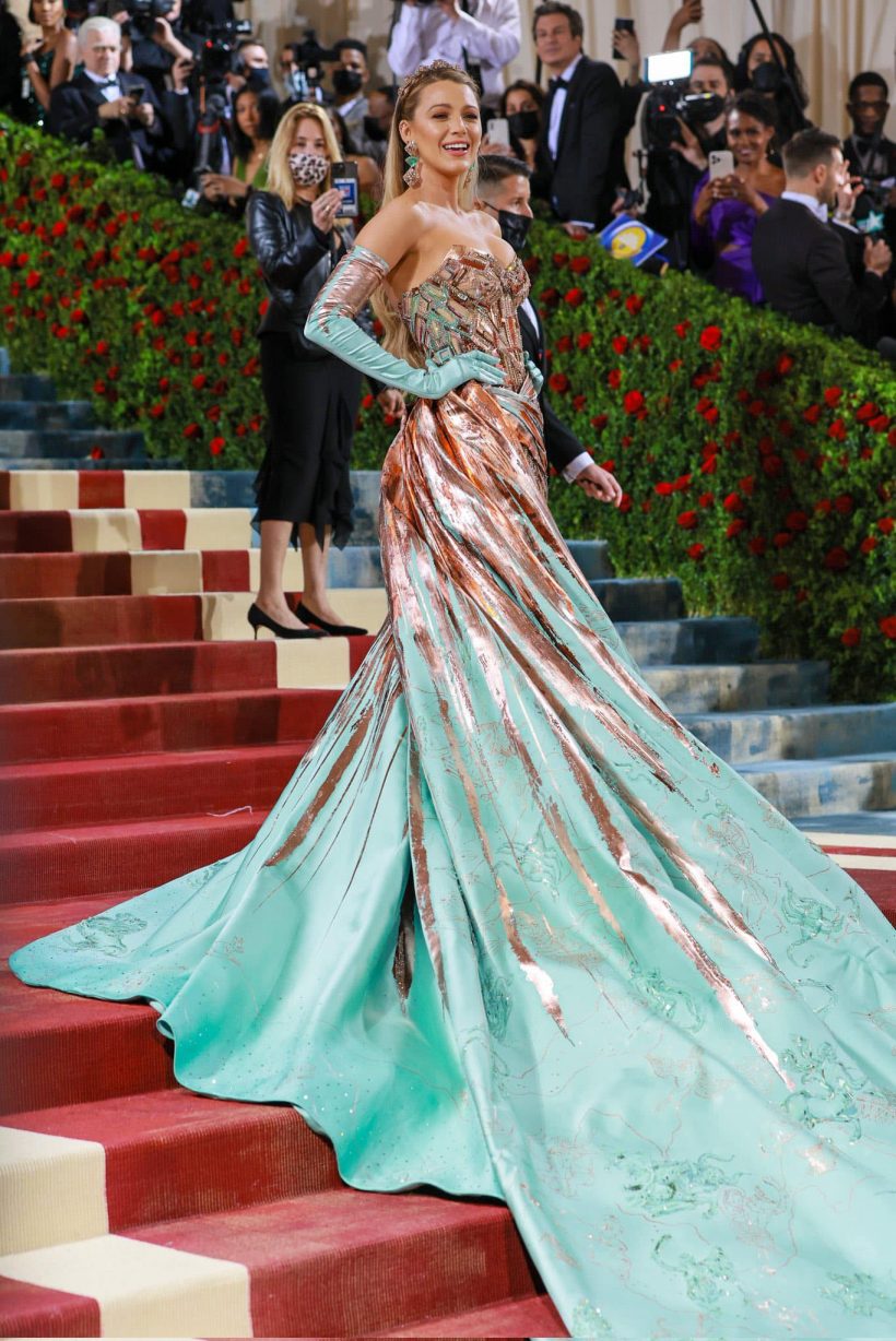 อลังการทุกคน! ส่องเเฟชั่นตัวเเม่วงการบันเทิง เดินเฉิดฉายในงานMet Gala2022