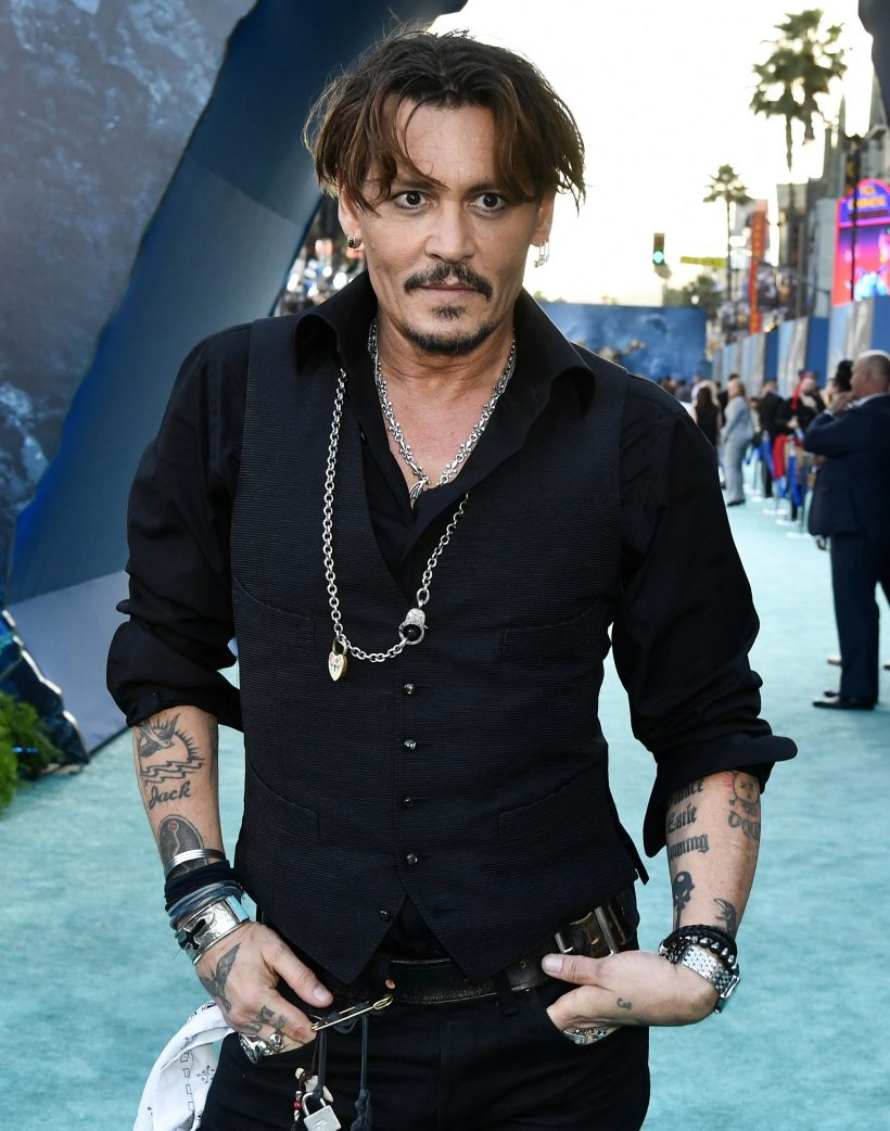 OMG! เปิดอีกหนึ่งอาชีพของ  Johnny Depp 7 เดือนฟัน 500ล้าน