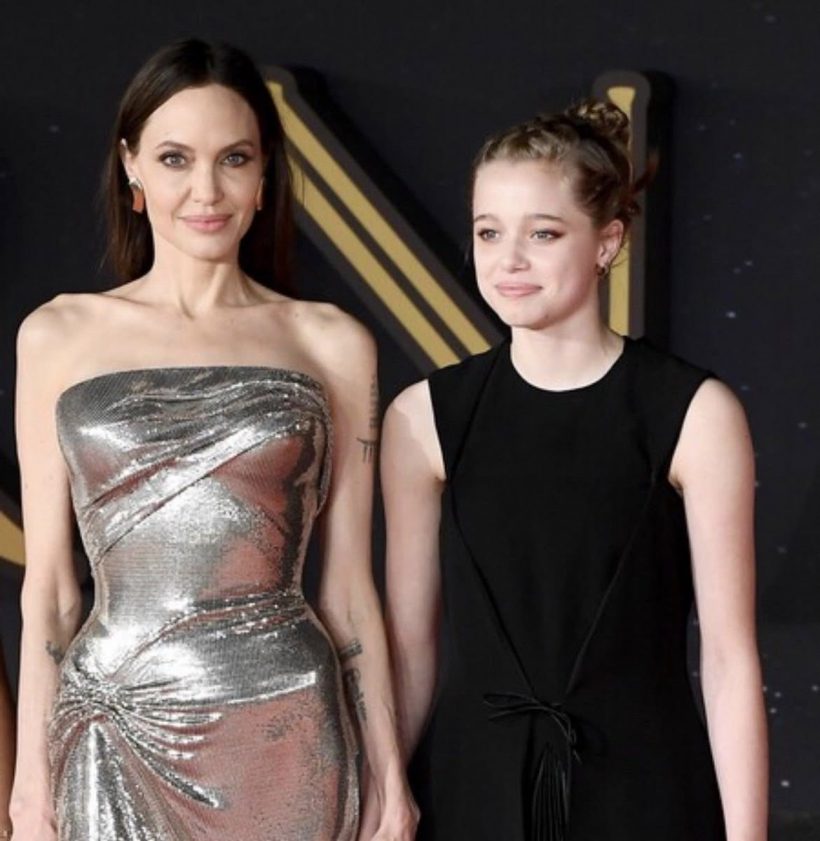 เซอร์ไพรซ์! ลูกสาวซุปตาร์โผล่ร่วมงานเกิร์ลกรุ๊ปดัง แบบไม่มีใครรู้