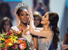 วินาทีประทับใจ Miss Angola คว้า มิสยูนิเวิร์ส 2011