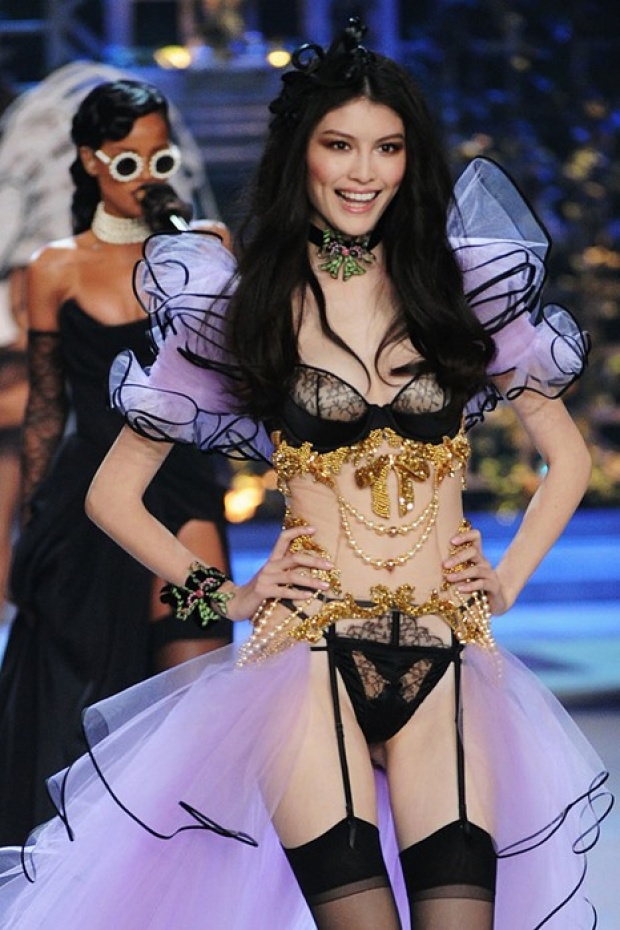 นางฟ้าแห่ง Victoria’s Secret กับความสวยที่ไม่น่าเชื่อเลยว่าจะมาได้ไกลขนาดนี้!!