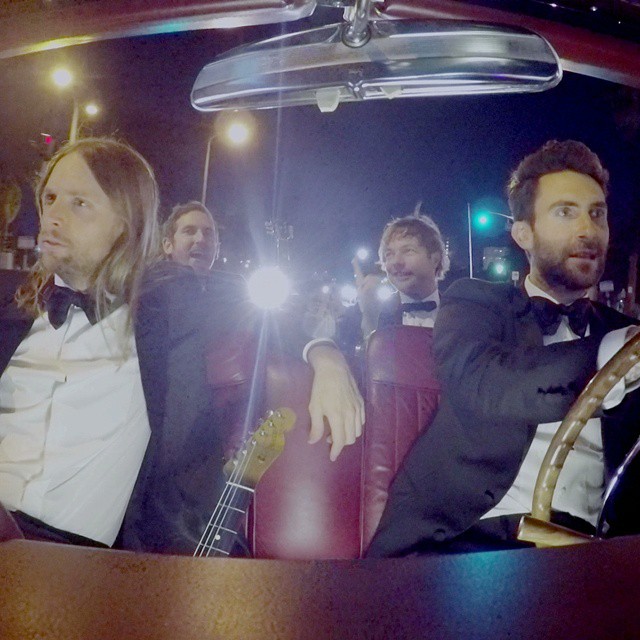 สุดประทับใจ  Maroon 5 ถ่าย MV ในงานแต่งจริง 