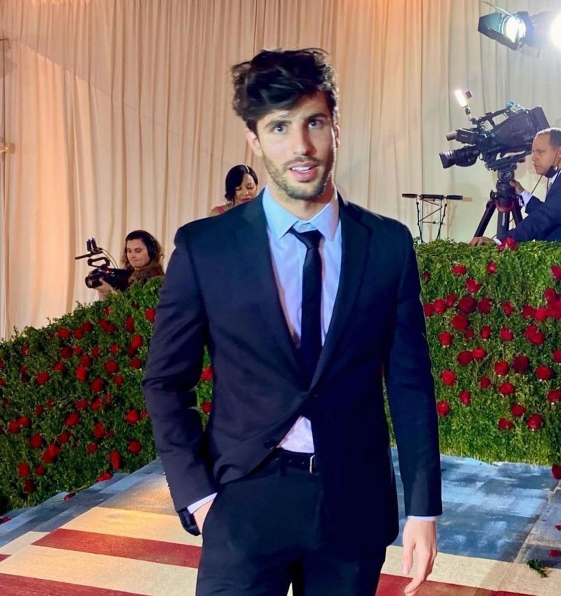 หล่อเเย่งซีนซุปตาร์ นายเเบบอิตาลี ถูกไล่ออกจากงาน Met Gala 2024 