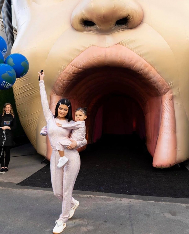 ทุ่มไม่อั้น Kylie Jenner จัดเต็มงานวันเกิดลูกสาว Stormi Webster อายุครบ 2 ขวบ 