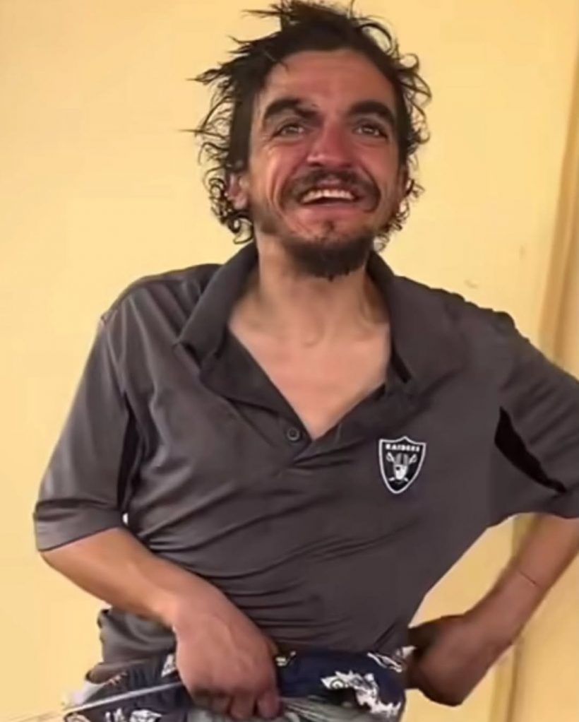 สลดใจ! ภาพล่าสุด อดีตดาราเด็กซีรีส์ดัง กลายเป็นคนไร้บ้าน