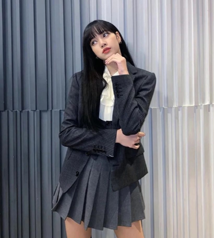 สุดมั่น!บอยแบนด์เขมรลั่น ให้โอกาสแค่ลิซ่าจีบ เสียมคนอื่นหมดสิทธิ์!