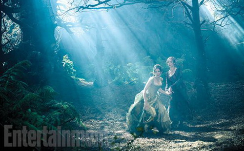 ภาพทีเซอร์ในฉากใหม่ของ Into the Woods พร้อมคลิปเบื้องหลัง 