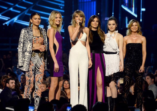 Billboard Music Awards 2015 เทเลอร์ สวิฟต์ กวาดรวด 8 รางวัล