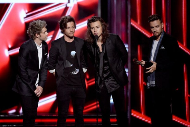 Billboard Music Awards 2015 เทเลอร์ สวิฟต์ กวาดรวด 8 รางวัล