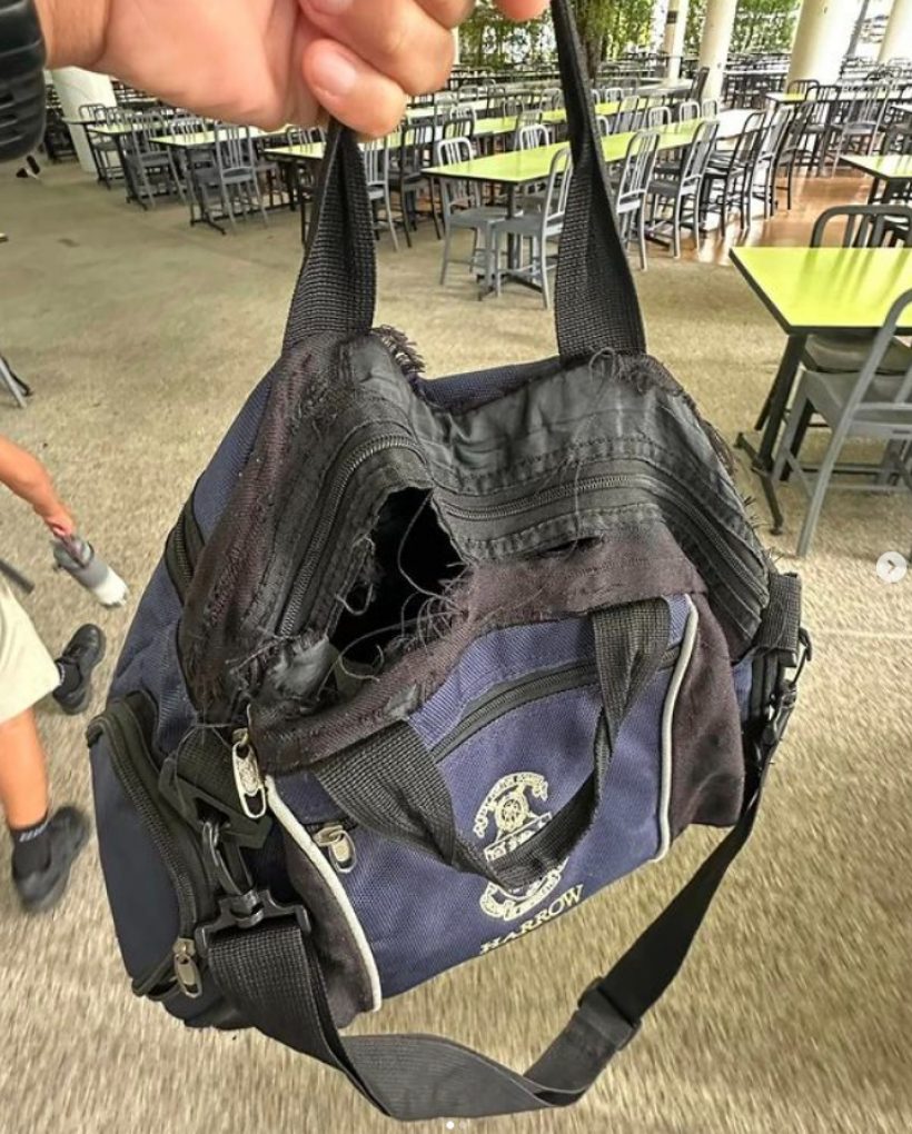 เอ็นดูสภาพกระเป๋านักเรียนลูกดาราดัง ซ่อมใช้ต่อ สมถะสุดๆ